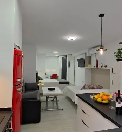 Loft A La Verita River,parking Privado Gratis شقة قرطبة